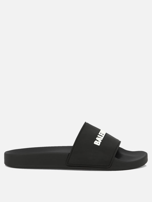 "Pool" sandals