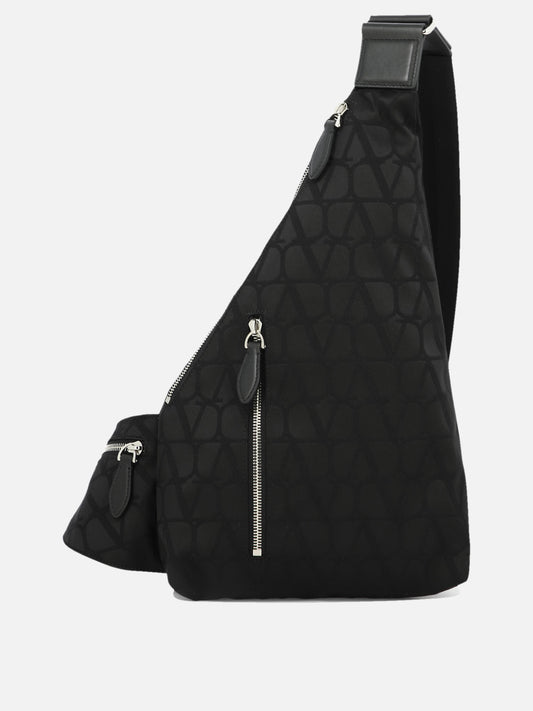 One strap backpacks 4Y2B0C59CSH  Black - Valentino Garavani Men | PLP | VIETTI Online Store 
