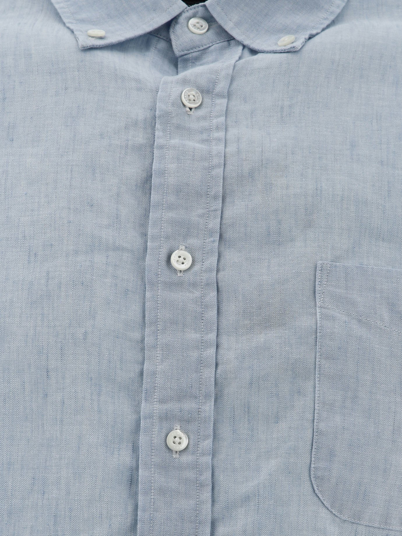 Linen shirt with chest pocket