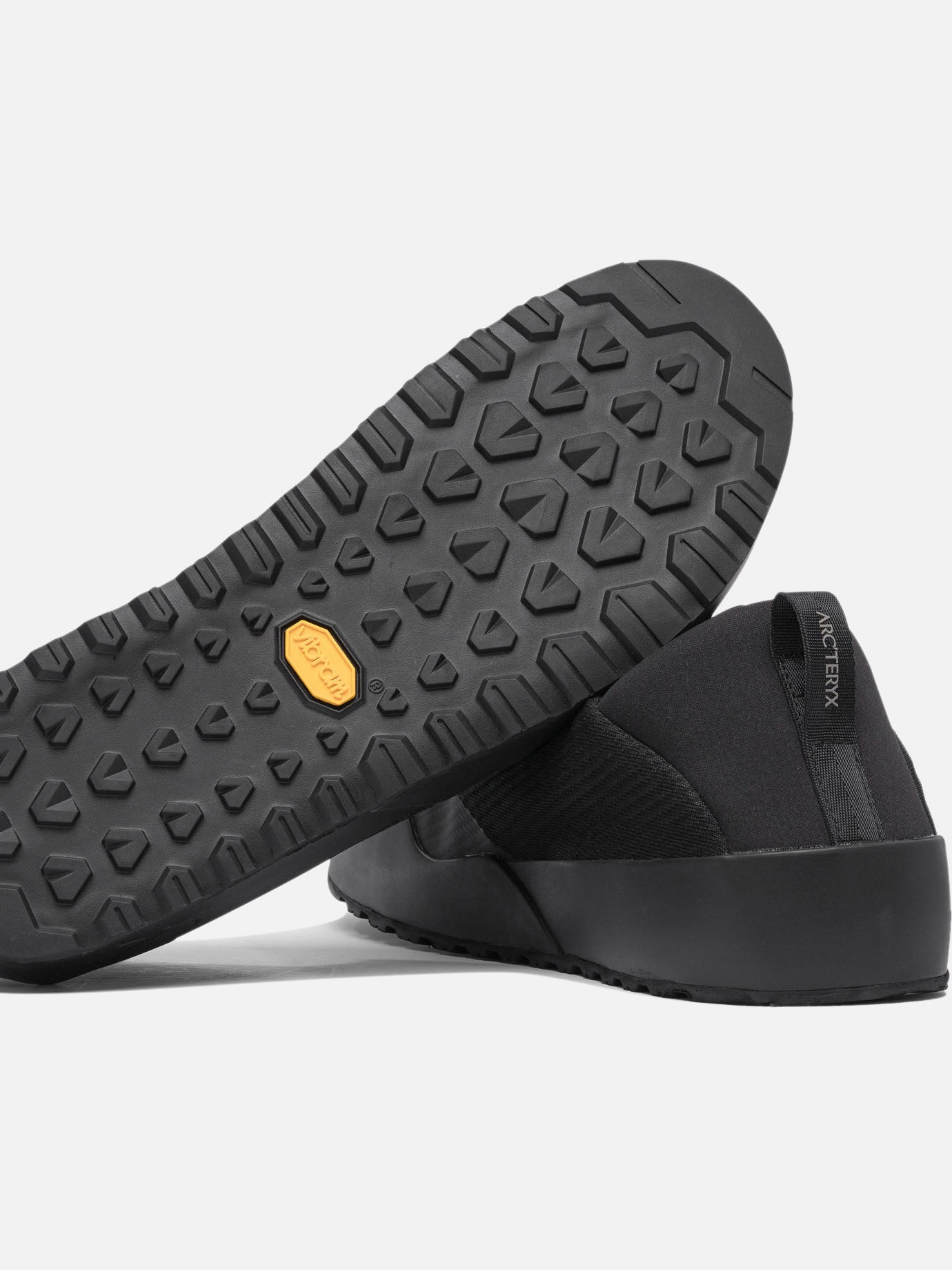 Low top sneakers 100% mesh - 100% rubber  Black - Arc'teryx Men | PDP | VIETTI Online Store | Zoom-Modal_5

