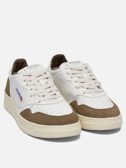 Low top sneakers 100% cow leather - 100% rubber  White - Autry Men | PLP | VIETTI Online Store | 2
