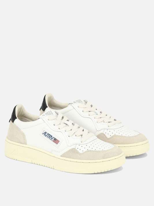 High top sneakers 100% cow leather - 100% rubber  White - Autry Women | PLP | VIETTI Online Store | 2
