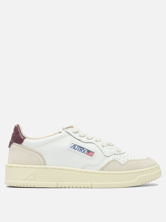 Low top sneakers 90% cow leather 10% nylon - 100% rubber  White - Autry Women | PDP | VIETTI Online Store 
