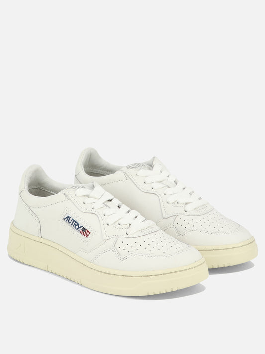 Low top sneakers 100% cow leather - 100% rubber  White - Autry Women | PLP | VIETTI Online Store | 2
