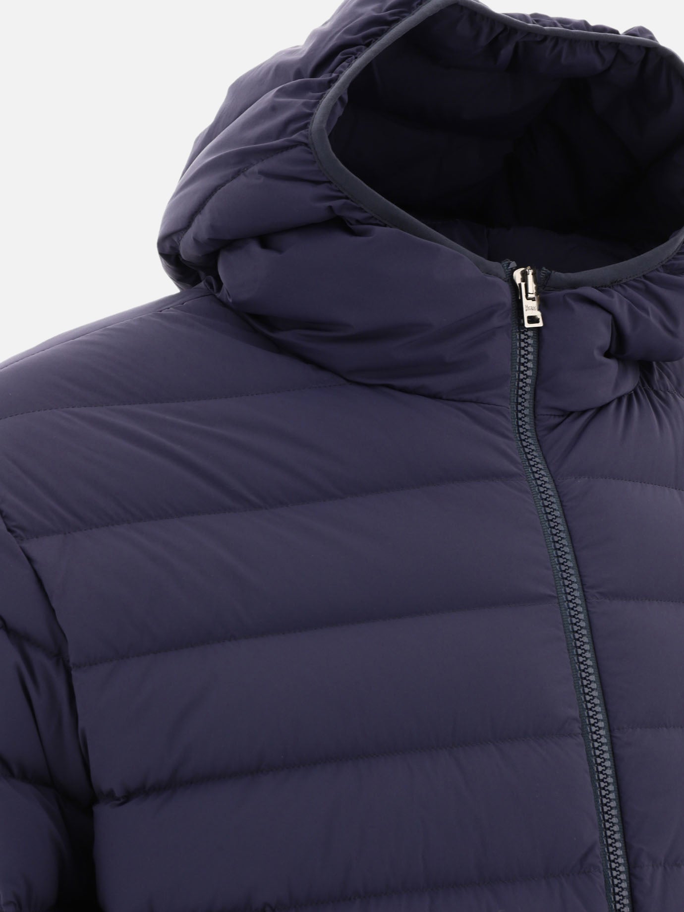 "Resort" packable down jacket