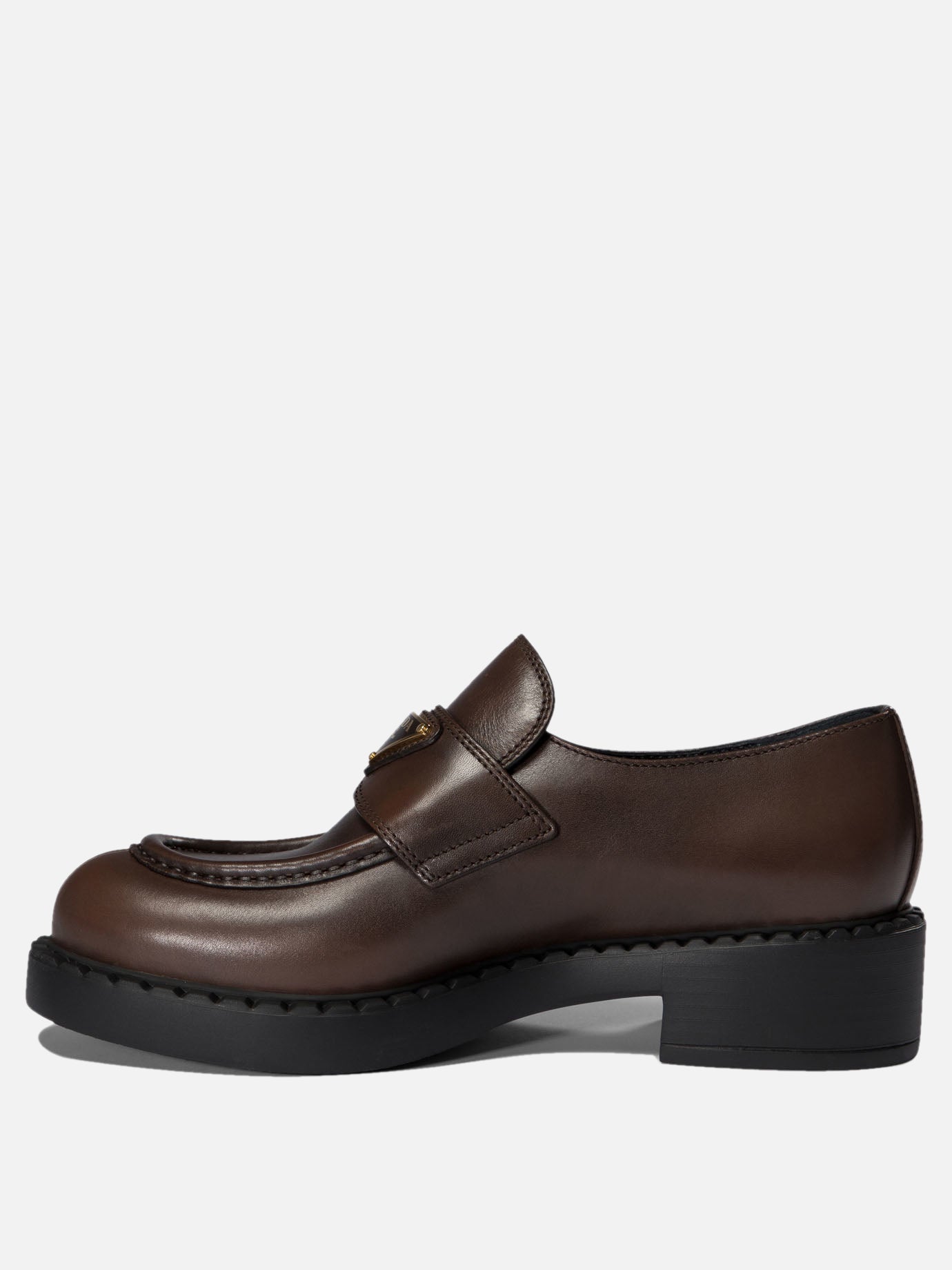 Chocolate loafers in brushed leather