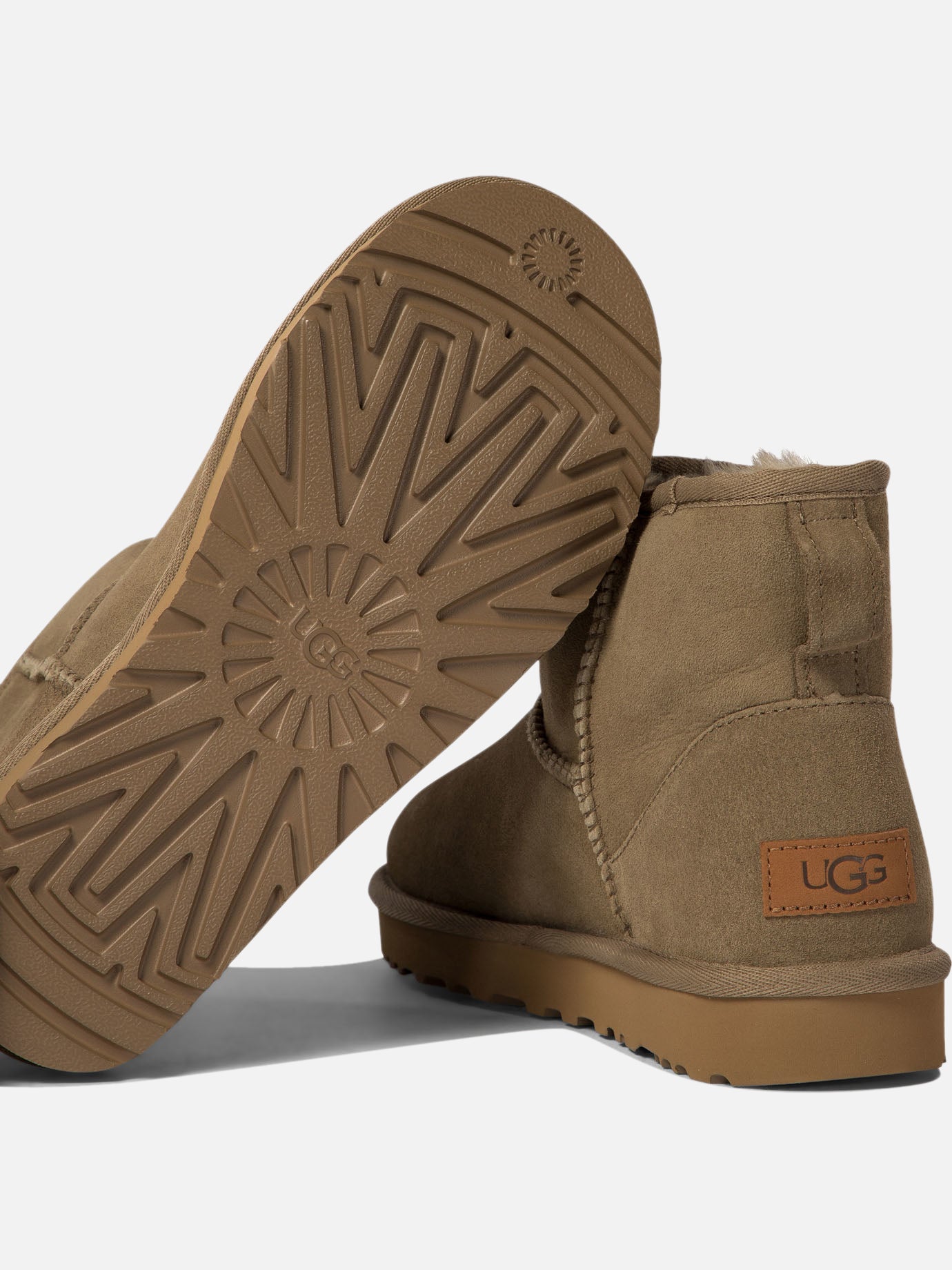 Ugg "Classic Mini II" ankle boots Green