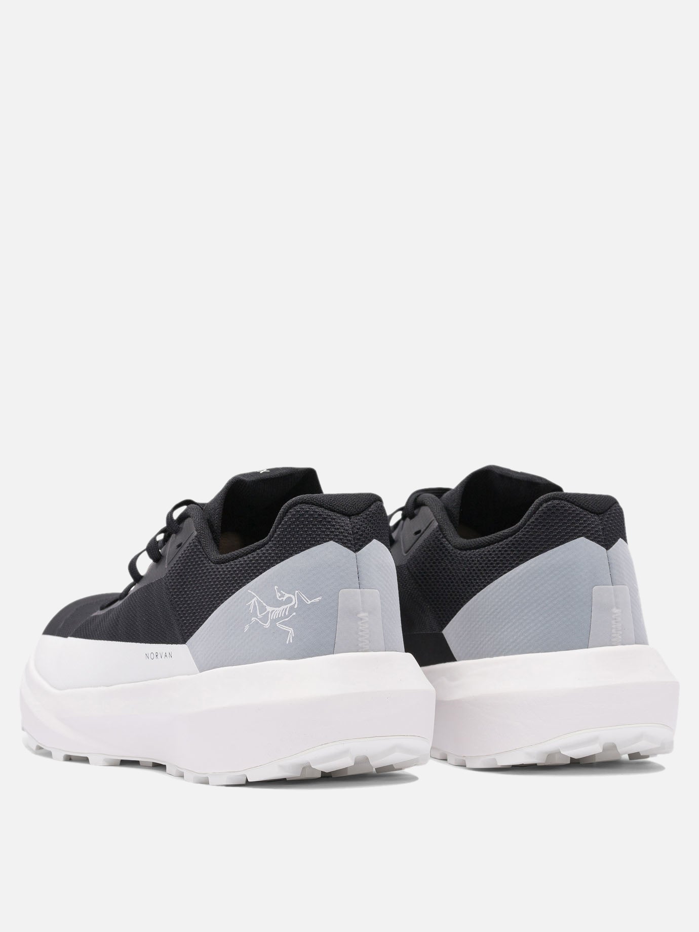 Arc'teryx "Norvan LD 4" sneakers Black