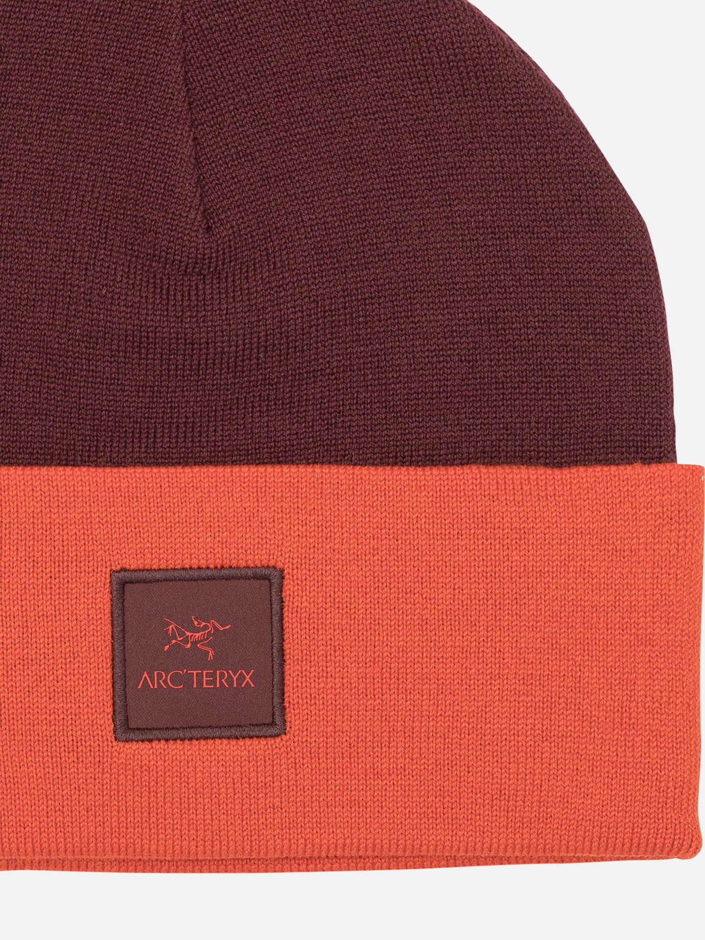 Beanies 48% wool 48% polyester 3% nylon 1% elastane  Bordeaux - Arc&#39;teryx Women | PDP | VIETTI Online Store | thumbnail_3