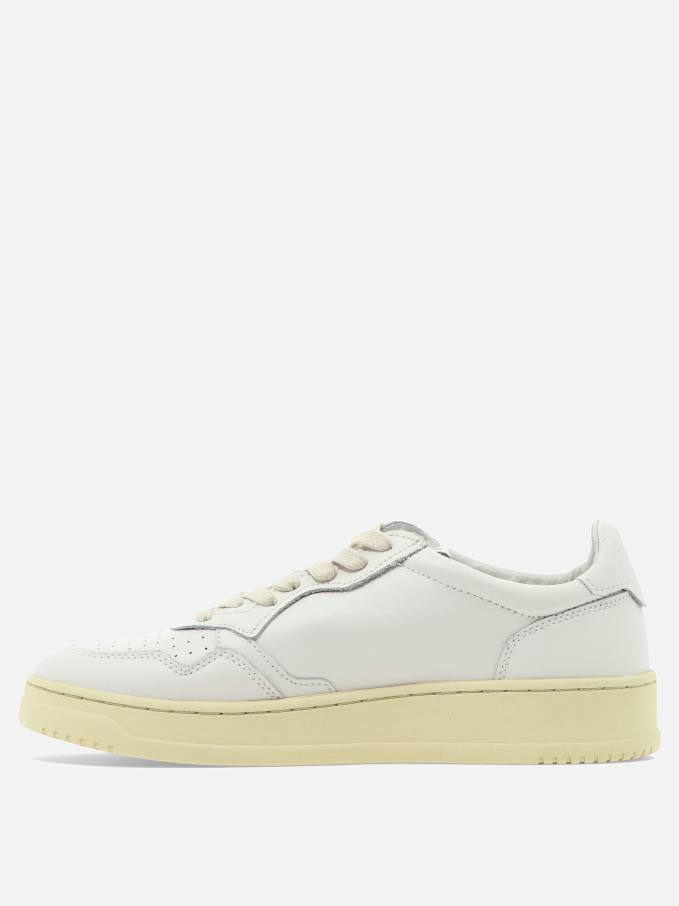 Low top sneakers 100% cow leather - 100% rubber  White - Autry Men | PDP | VIETTI Online Store | thumbnail_3