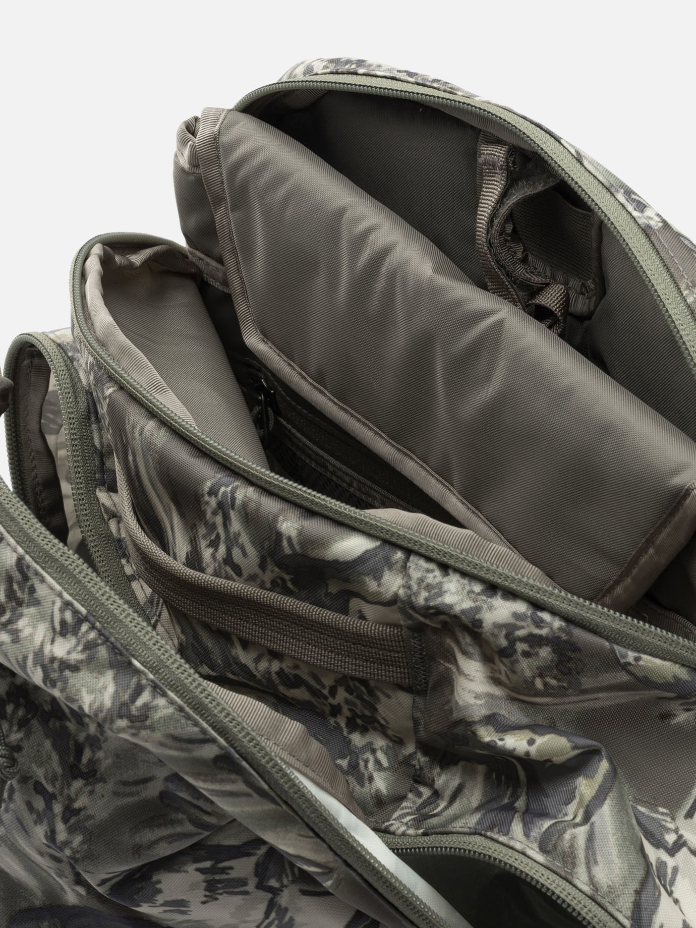 Sport backpacks 100% recyled polyester  Grey - Patagonia Women | PDP | VIETTI Online Store | thumbnail_5