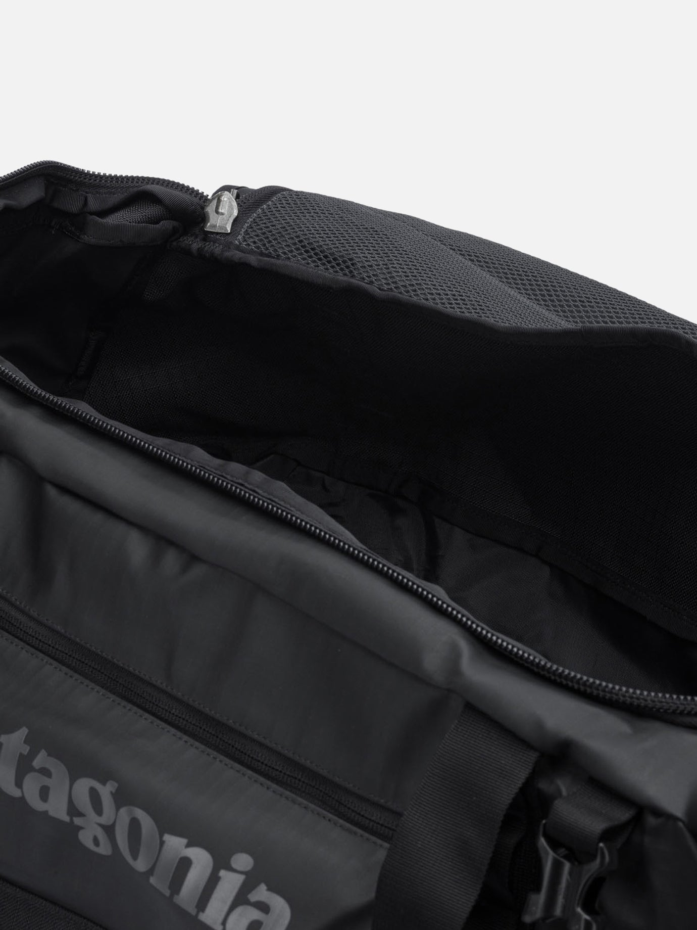 Travel bags Logo  Black - Patagonia Men | PDP | VIETTI Online Store | Zoom-Modal_5
