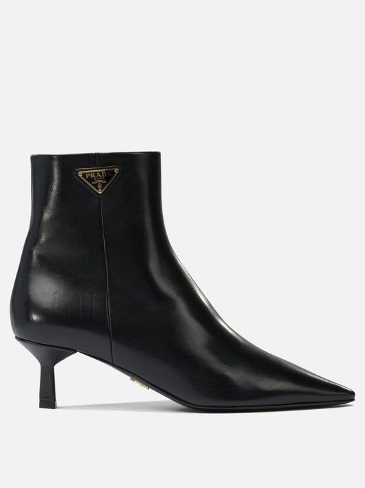 Zipped boots 100% calf leather - 100% leather  Black - Prada Women | PDP | VIETTI Online Store 

