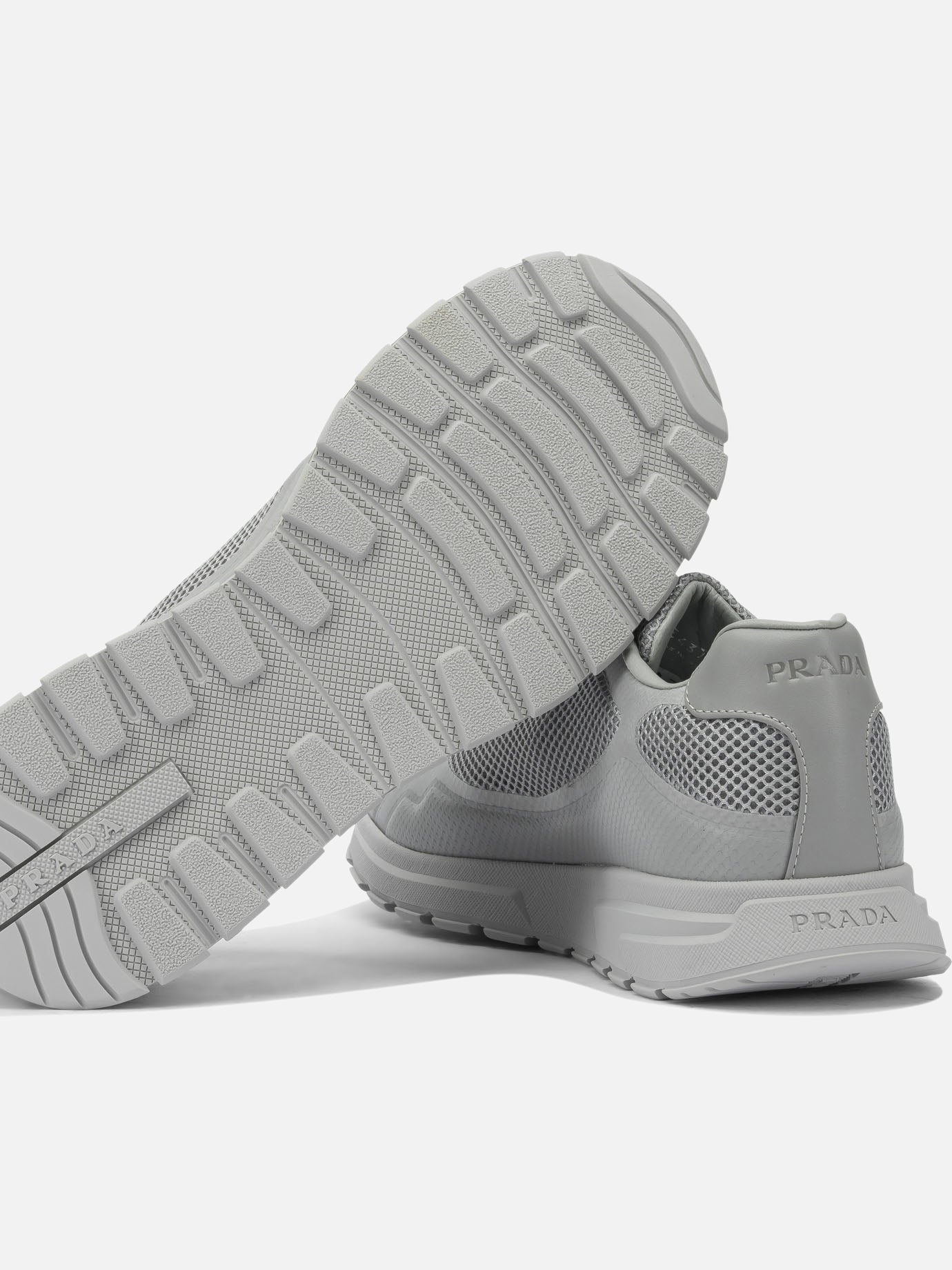 Low top sneakers 100% polyuretane - 100% rubber  Grey - Prada Men | PDP | VIETTI Online Store | Zoom-Modal_5

