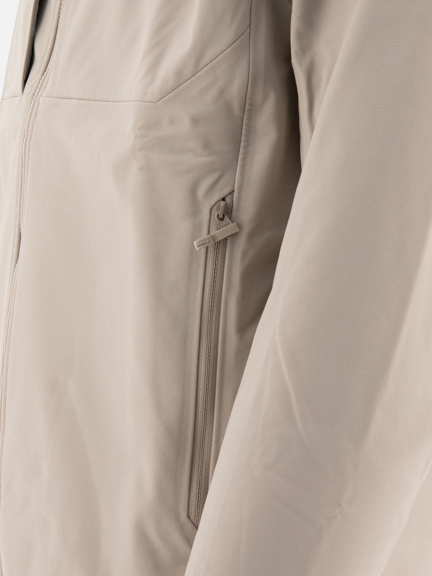 Technical jackets Solid colour  Beige - Arc'teryx Men | PDP | VIETTI Online Store | thumbnail_4