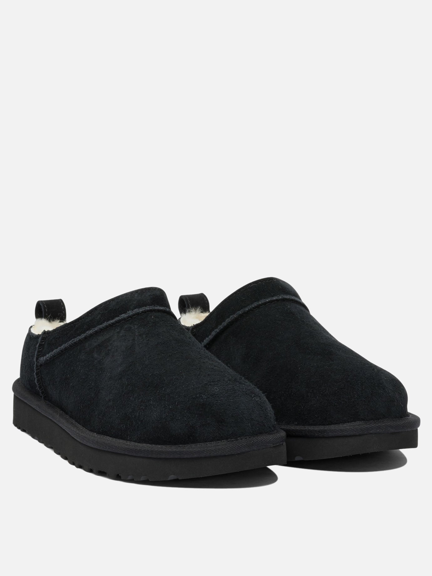 Pull-on boots 100% suede - 100% rubber  Black - Ugg Women | PDP | VIETTI Online Store | thumbnail_2